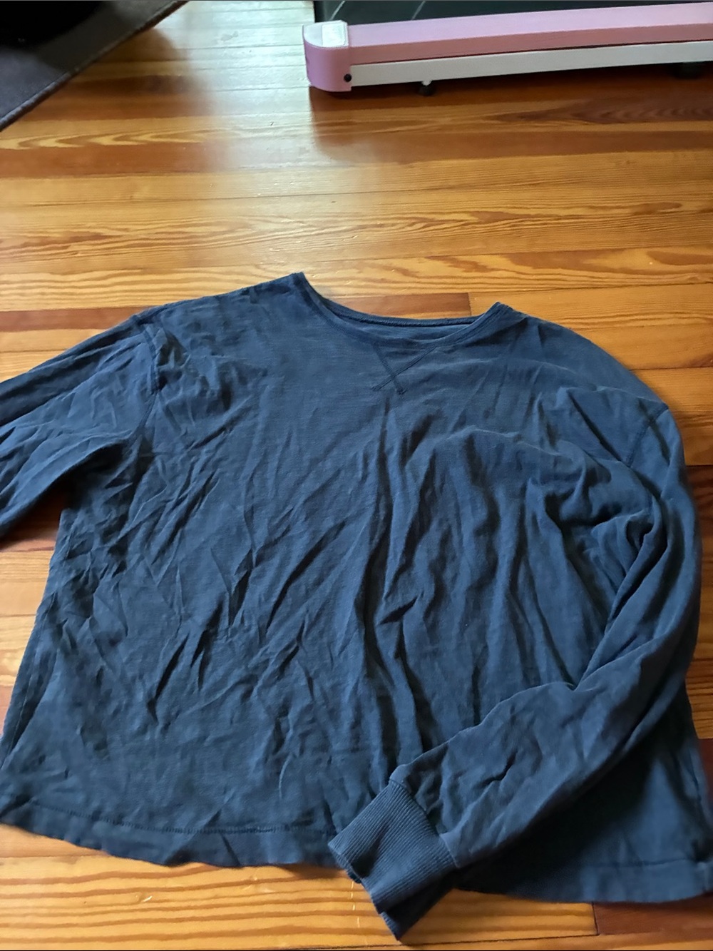 Universal Thread Women's Long-Sleeve Crew Tee in Dark Grey